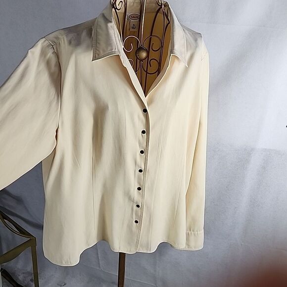 Butter Yellow Suede Feel Long Sleeved Snap~Down Button-down Shacket - Picture 1 of 8